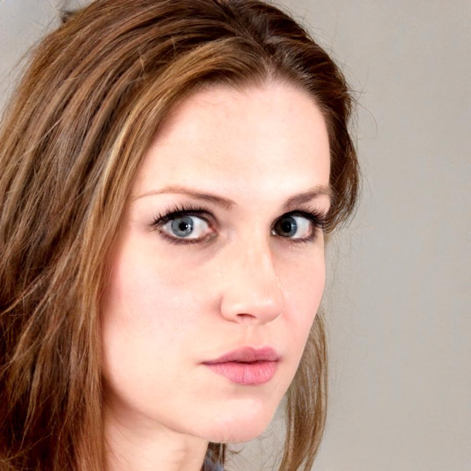 Ritratto di Valentina Molinari, esperta in pianificazione finanziaria