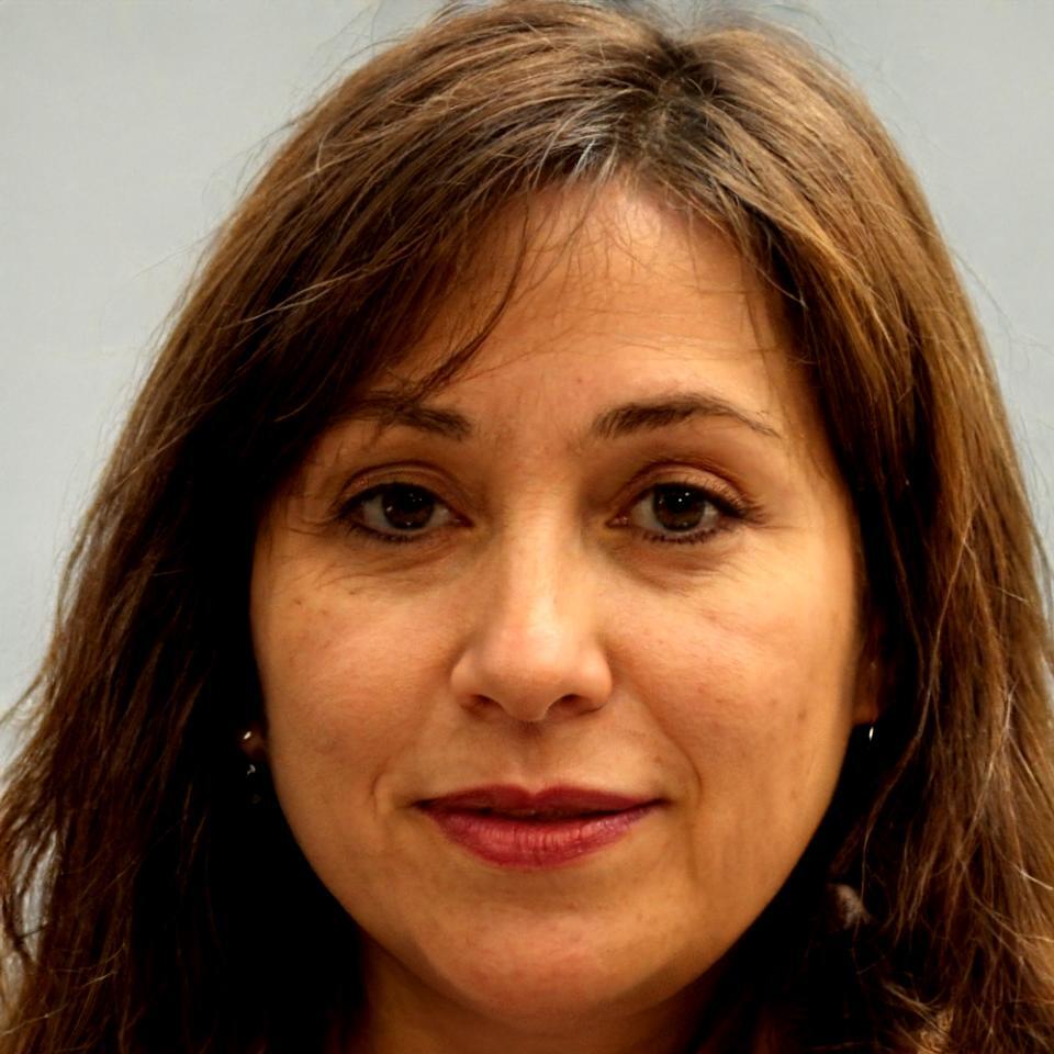 Ritratto di Elena Vercesi, specialista in educazione finanziaria