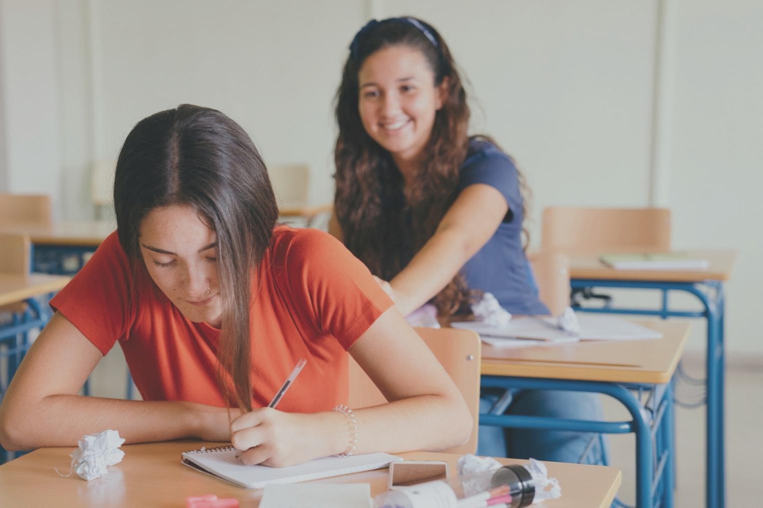 Consulente finanziario durante una sessione di pianificazione